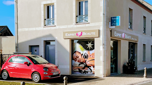 Esprit Beauté vous accueille dans son institut de beauté à Saint-Denis-en-Val dans le Loiret (45) et vous propose différents soins esthétiques : épilation