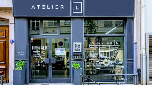 Pour particuliers et professionnels.Maquillage Mariée | Cours de Maquillage | Photos | EVJF  | Coiffure | Onglerie | Esthétique | Lord & Berry |