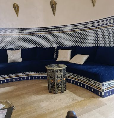 A Ville-la-Grand la Rose du Désert a conçu pour vous le premier Hammam Spa dans son genre comme dans les rêves où se sont réunis vapeur