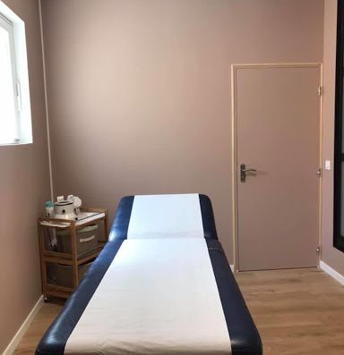 L'institut de beauté Au temple de la Beauté situé dans le centre de Pouilley-les-vignes vous accueille pour vos soins dans un cadre cocooning et relaxant.