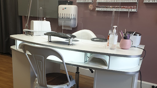 Institut de beauté à La Verpillière : Valérie M - La Verpillière
