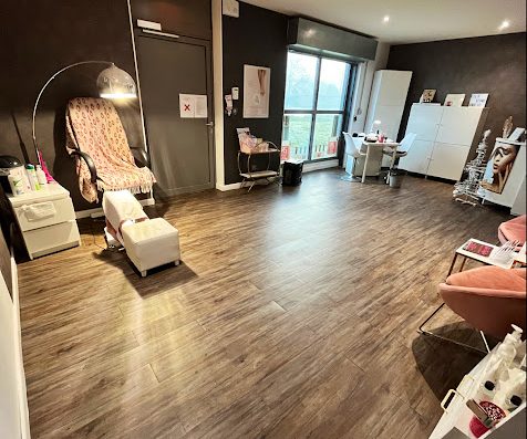 Institut de beauté entre Crémieu-Tignieu: ongles en gel