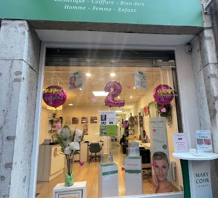 Salon de coiffure et institut de beauté à Vienne : Coupe de cheveux