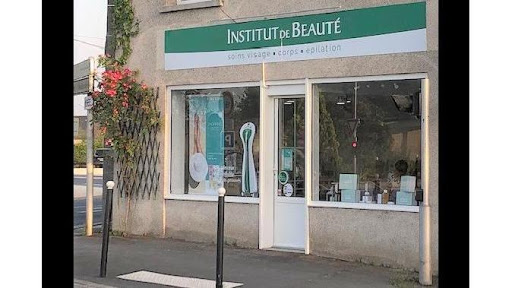 Institut de beauté à Mer : Aux reflets de soi