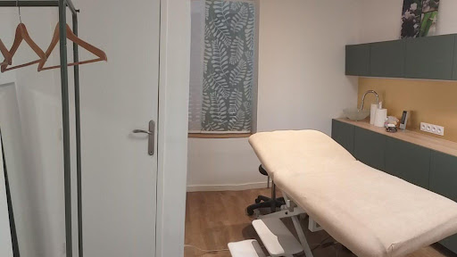 PAOLA ESTHETIQUE Institut de beauté Vaugneray : soins beauté et bien-être