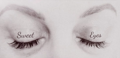 Sweet Eyes - Alyssa Franco prothésiste ciliaire au Creusot. Extensions de cils
