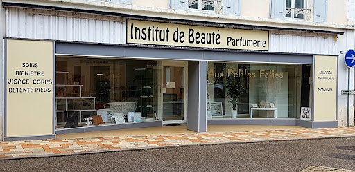 Salon de coiffure à Varennes-sur-Allier : E.I Aux petites Folies