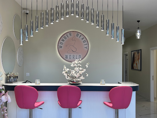 L'institut de beauté Wonder Beauty World à Villeurbanne vous accueille dans un cadre zen et décontracté pour vous proposer une large gamme de prestations beauté et de soins bien-être.