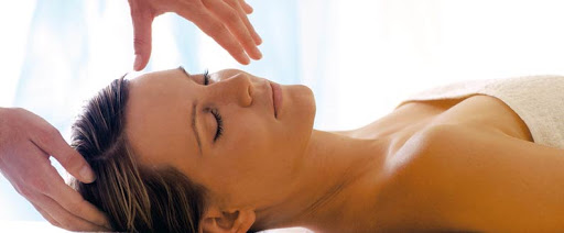 Esthétique - Soins détente - Bourgoin- Domarin - Estime et Sens - Kobido - Lomi lomi - Shiro Shantam - Massage du monde - Esthéticienne - Yumi feet