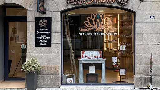 Aux Petits Soins