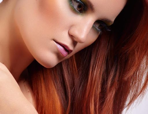 L’esthétique à domicile sur Lorient et sa région - Contact Carolyne : 0618641311 : Esthéticienne Coach conseil en image - Epilations - Soins - Maquillages - Relooking...