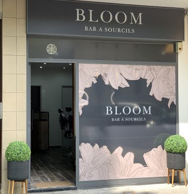 Homepage - Bloom Bar à Sourcils à Annecy est le bar à sourcils et de beauté incontournable d’Annecy. Spécialiste de l'épilation au fil