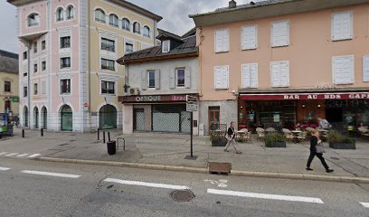 Vallissima Votre spécialiste du regard sur albertville - Le Microblading