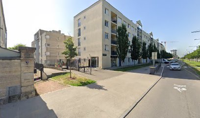 L'institut de beauté Hava Beauty à Dijon est un espace cosy exclusivement dédié à la beauté du regard. N'hésitez pas à venir profiter des services d'une technicienne ciliaire expérimentée.